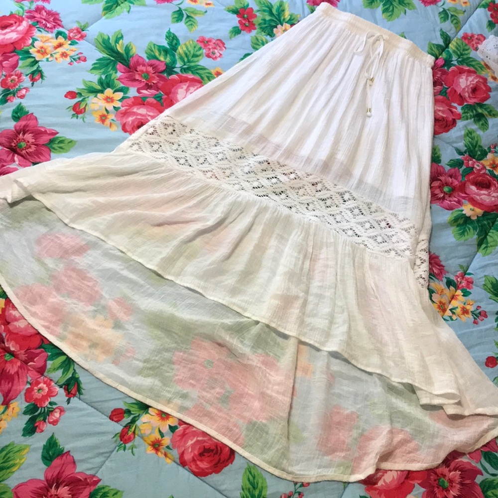 White Crochet Hi-Low Skirt